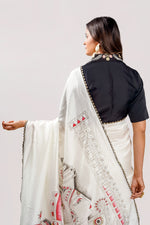 Load image into Gallery viewer, Pure Dola Silk Hand Print Pallu Saree With Stand Neck Collar Blouse