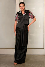 Load image into Gallery viewer, Black Top With Sequins Sleeves Imported Fabric
